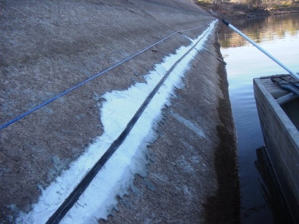 20*30mm Bentonita y bitúmen de hinchazón de las tiras de retención de agua con barras de retención de agua de la red metálica 3