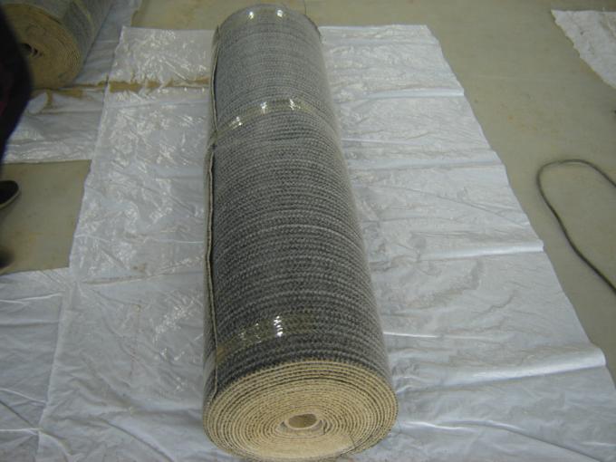 Revestimiento de arcilla geosintética de alta resistencia a la tracción con esterilla de membrana de bentonita impermeable 10